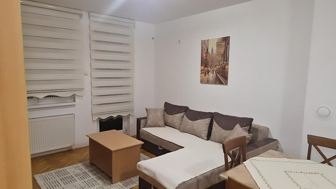 Apartamento Vodenica Novi Sad Exterior foto