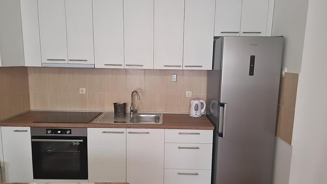 Apartamento Vodenica Novi Sad Exterior foto